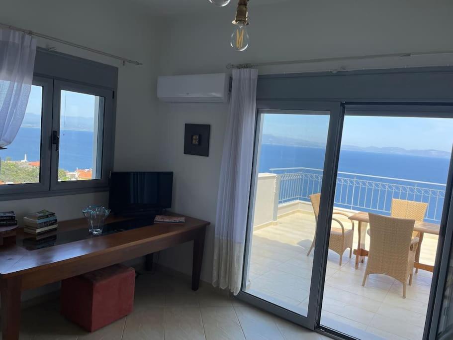 Akoumaros Breeze Villa Гитио Екстериор снимка