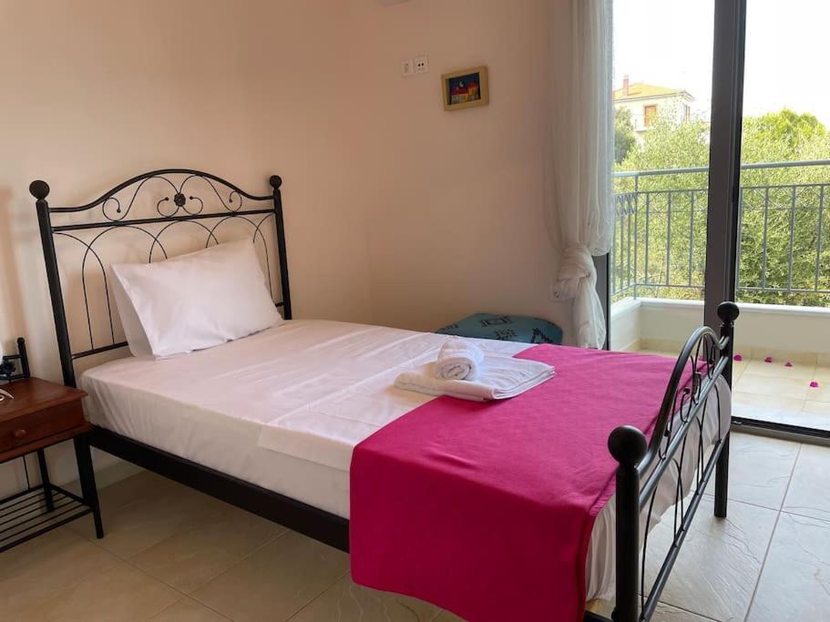 Akoumaros Breeze Villa Гитио Екстериор снимка