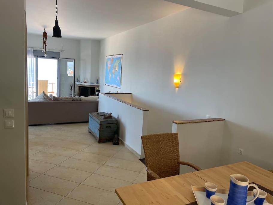 Akoumaros Breeze Villa Гитио Екстериор снимка
