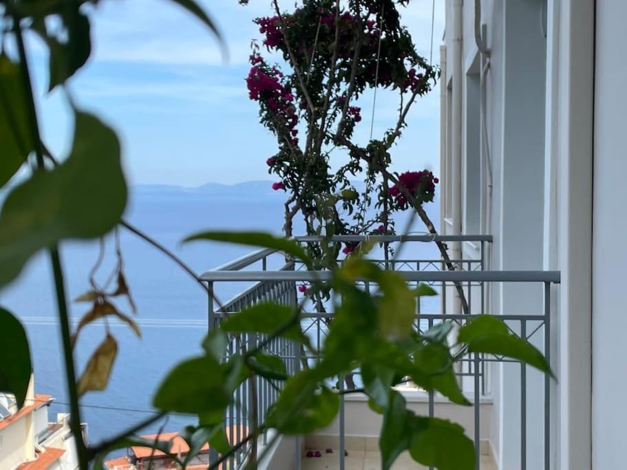 Akoumaros Breeze Villa Гитио Екстериор снимка