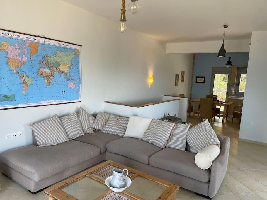 Akoumaros Breeze Villa Гитио Екстериор снимка