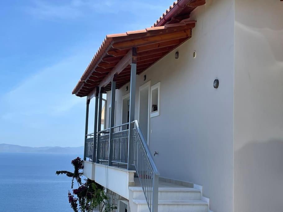 Akoumaros Breeze Villa Гитио Екстериор снимка