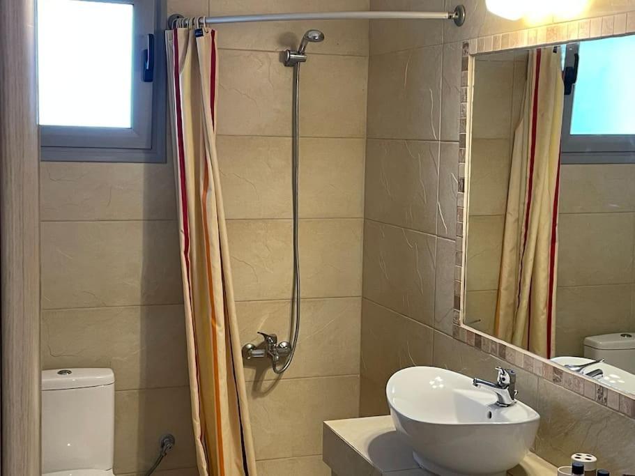 Akoumaros Breeze Villa Гитио Екстериор снимка